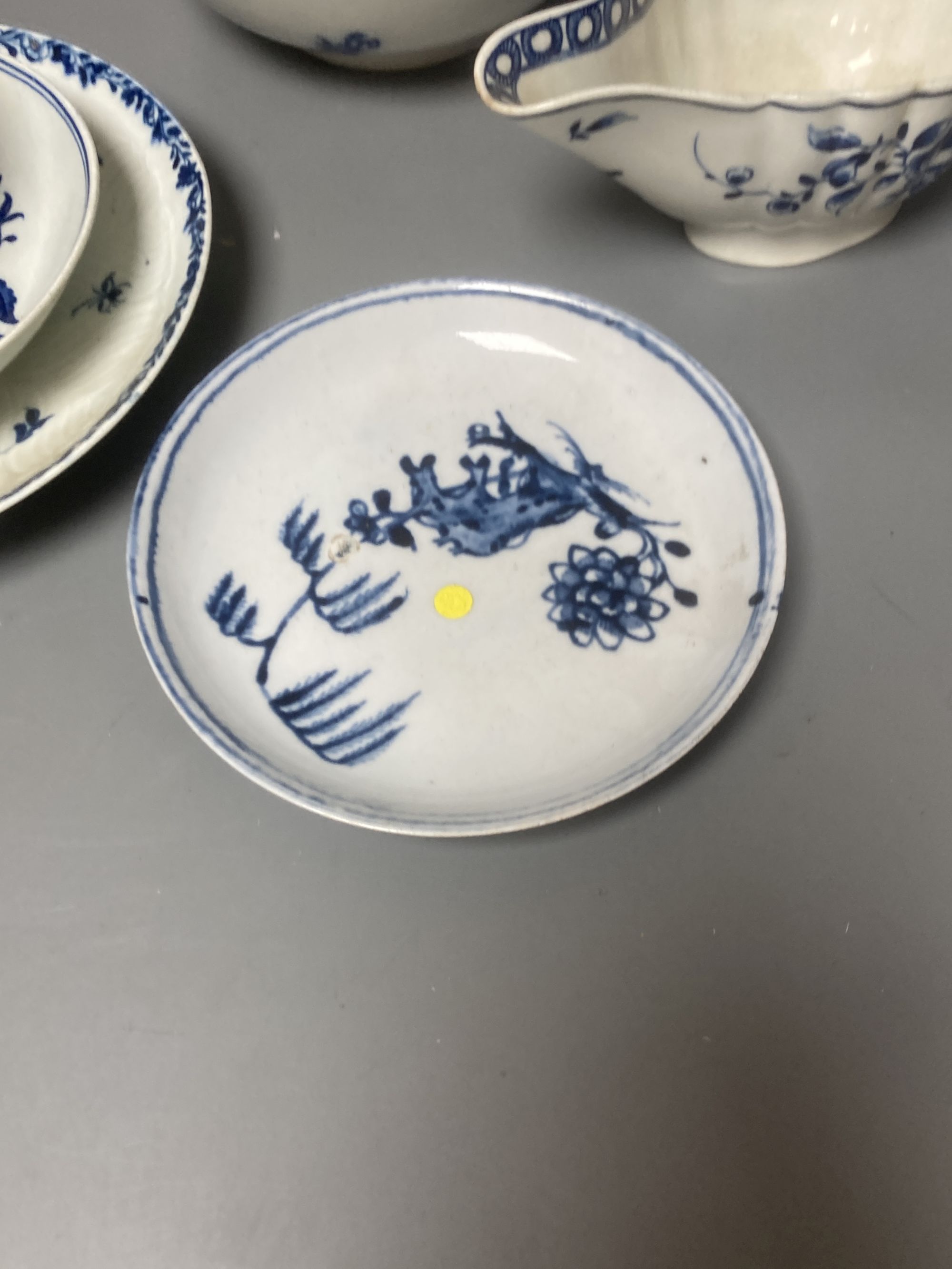 A group of Worcester blue and white ceramics, a Japan pattern cup and a Samson blue and white saucer, tallest 8cm